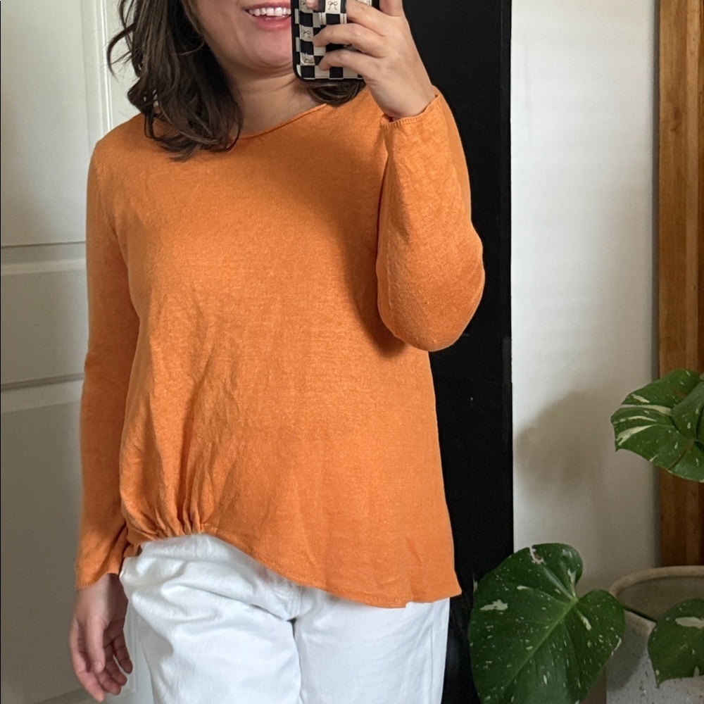 Eileen Fisher 100% Organic Linen Top Ruched Hem Long sleeve Top. Size S